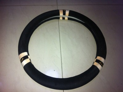 【冬季潮流方向盤(pán)套,13冬季流行汽車(chē)把套,震撼上市,火爆發(fā)售中。】?jī)r(jià)格,廠(chǎng)家,圖片,方向盤(pán)套、手剎套、安全帶套,蠡縣旭東汽車(chē)裝飾用品廠(chǎng)-