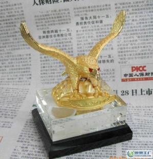 大展宏途 合金車飾 老鷹香水座/汽車香水座/新年禮品特價(jià) 雄鷹 雕_禮品、工藝品、飾品_世界工廠網(wǎng)中國(guó)產(chǎn)品信息庫(kù)